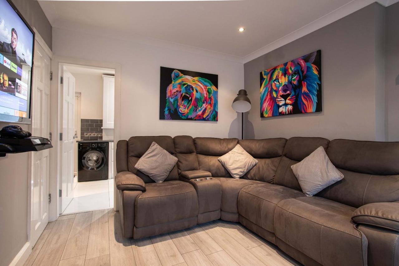 Refurbished Home, 8 Mins To Cc Belfast Extérieur photo