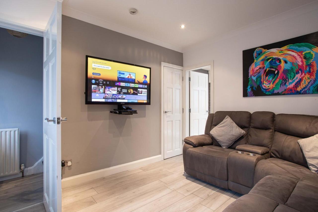 Refurbished Home, 8 Mins To Cc Belfast Extérieur photo