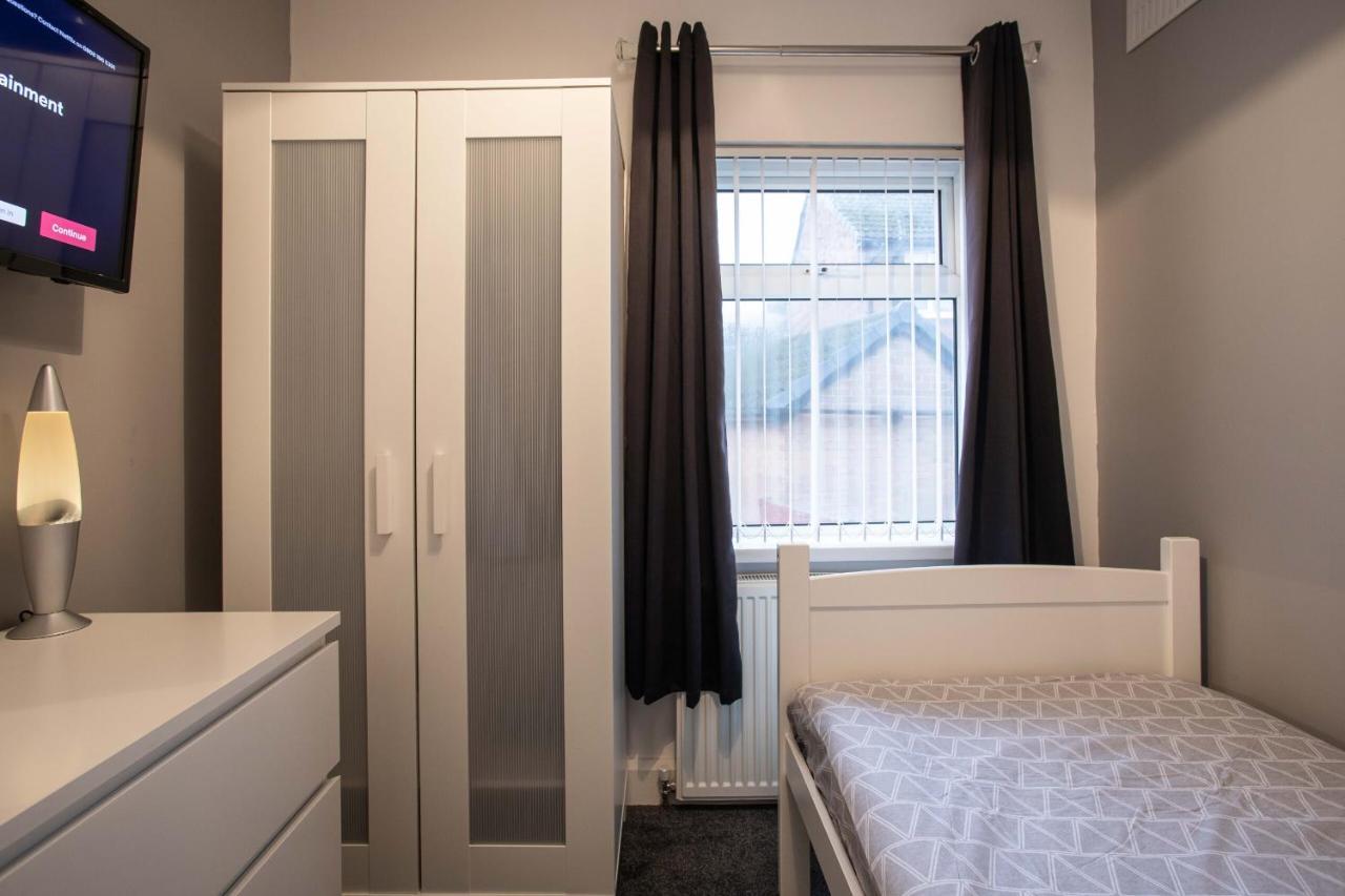 Refurbished Home, 8 Mins To Cc Belfast Extérieur photo